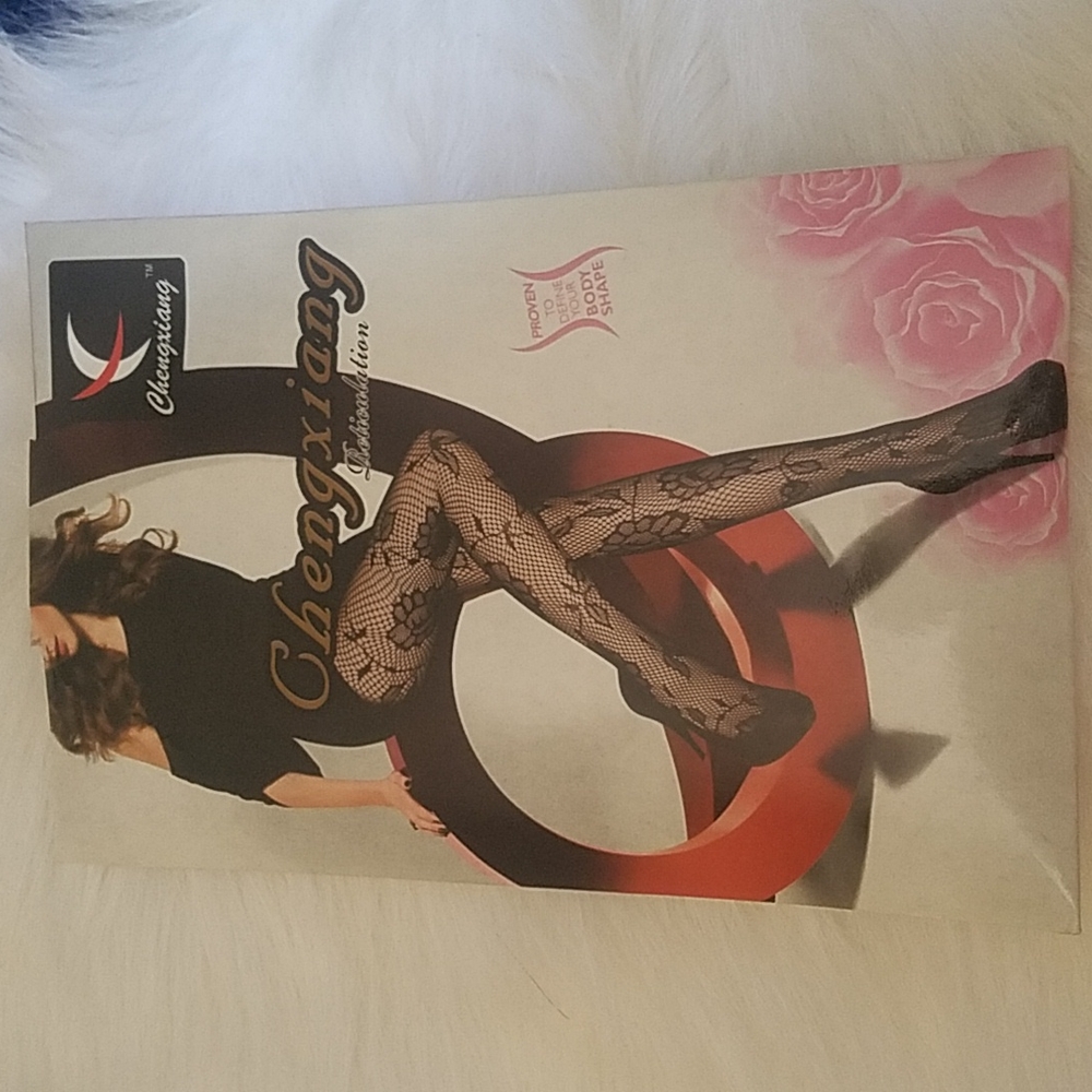 CHENGXIANG FLORAL FISHNET PANTYHOSE